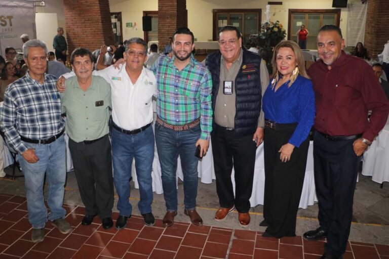 Luis Munguía es reconocido por impulsar el sector agropecuario en el Agrofest Vallarta