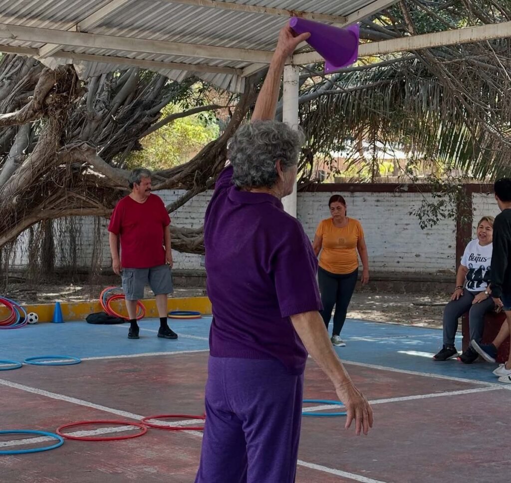 COMUDE promueve la salud de los adultos mayores con el programa AFAM 02