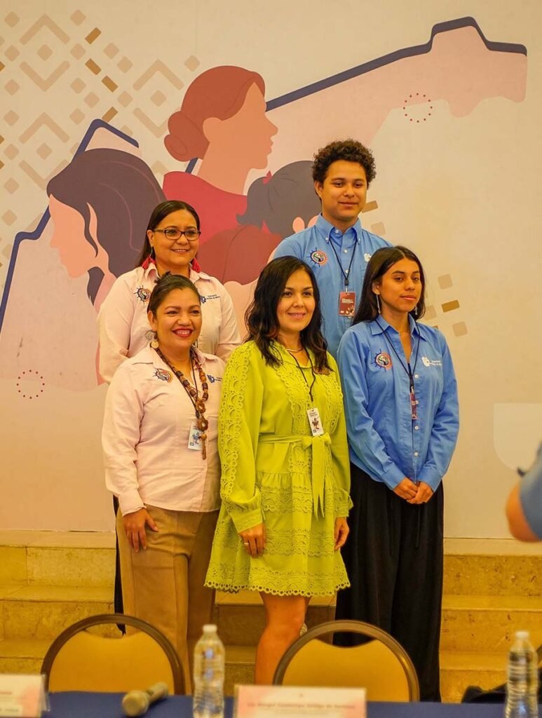 Héctor Santana y Margui Zúñiga encabezan el Foro Mujeres y Territorio 3 Foro Mujeres y Territorio 03