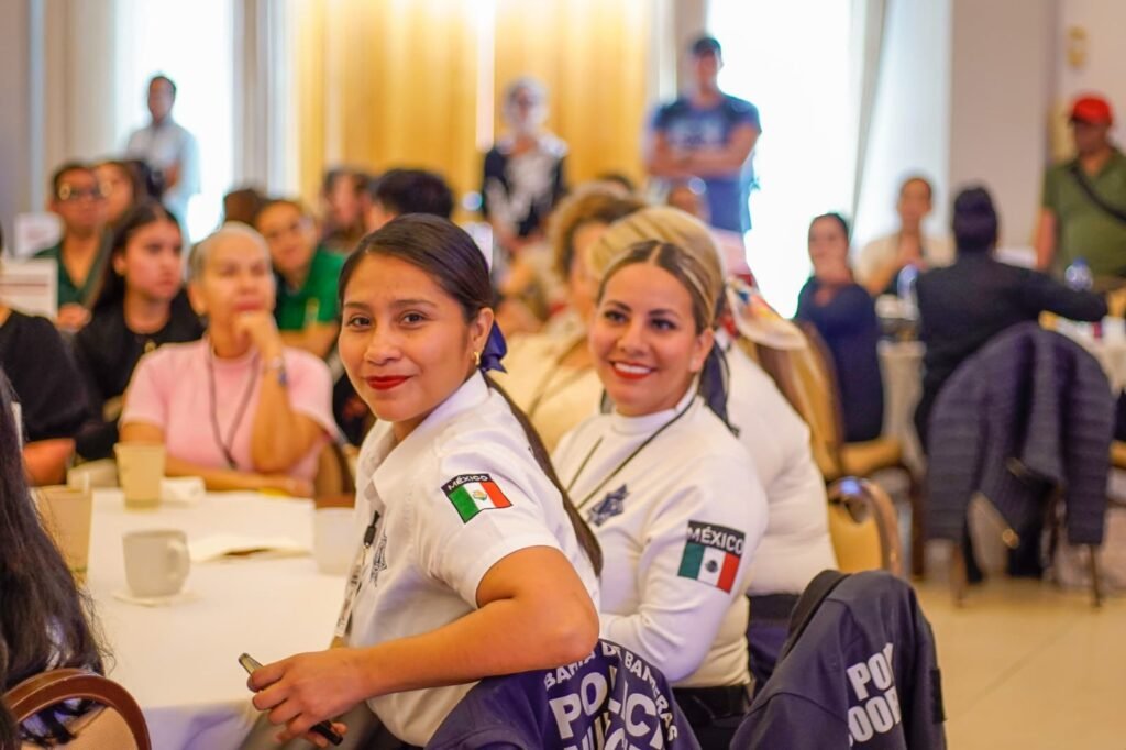 Héctor Santana y Margui Zúñiga encabezan el Foro Mujeres y Territorio 4 Foro Mujeres y Territorio 04