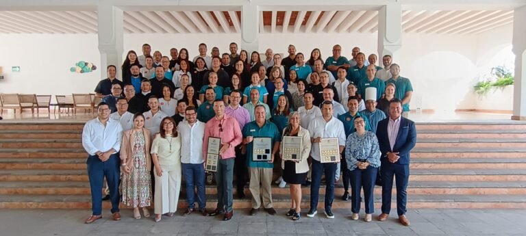 Grupo Marival celebra su excelencia con los premios Gold Crown de RCI