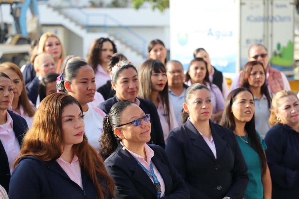 Reconocen a mujeres trabajadoras de SEAPAL Vallarta 02