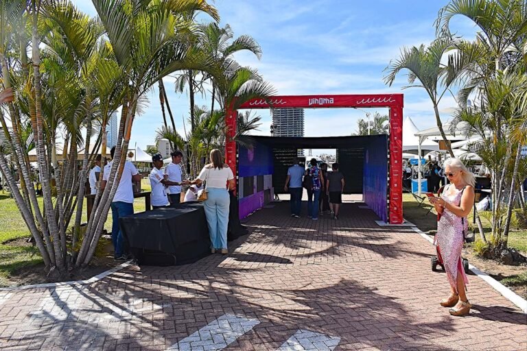 VinomaFest 2025: El festival de vino y gastronomía que conquistó Puerto Vallarta