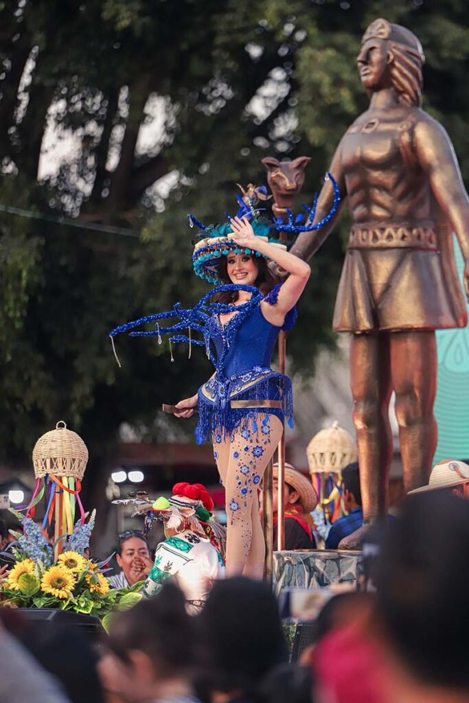 Bahía de Banderas deslumbra en el desfile inaugural de la Feria Nayarit 2025 3 desfile inaugural de la Feria Nayarit 2025 09