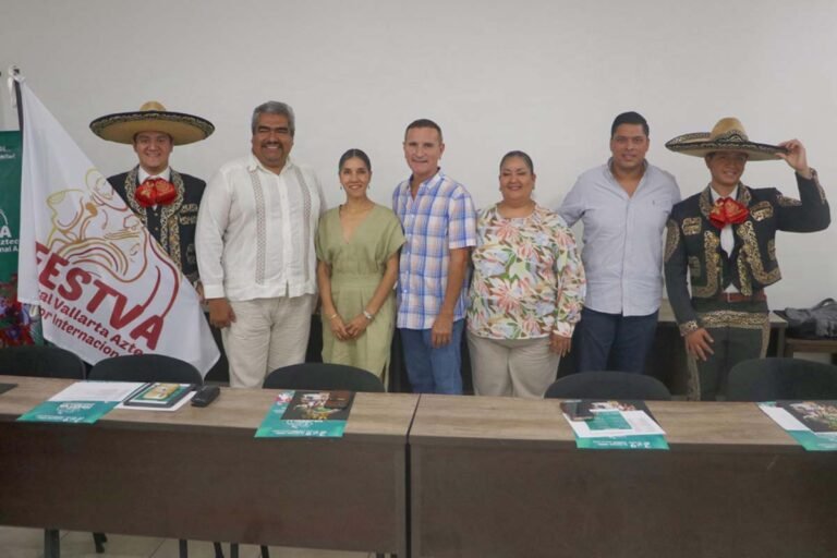 La danza y el folclor del mundo llegan a Puerto Vallarta en el 19° Festival Vallarta Azteca