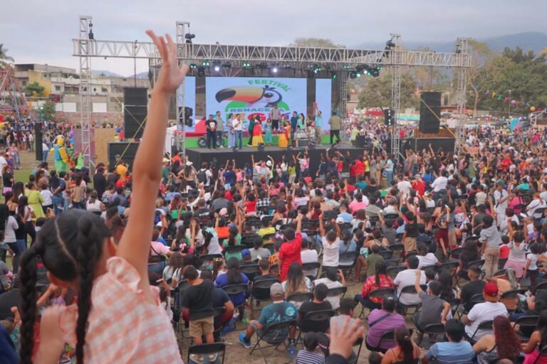 Miles de personas disfrutaron del Festival ‘Renace la Alegría’