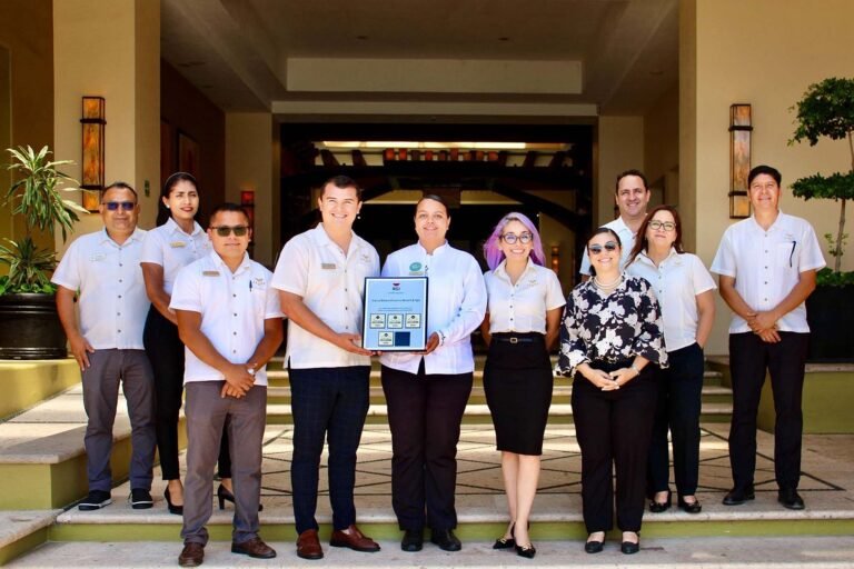 Garza Blanca Preserve Resort & Spa recibe importantes galardones de RCI