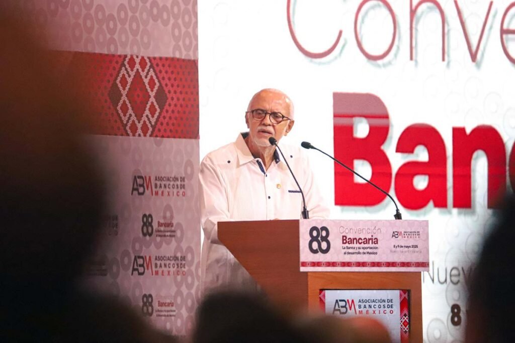 Claudia Sheinbaum inaugura la 88ª Convención Bancaria en Bahía de Banderas 5 Claudia Sheinbaum 09