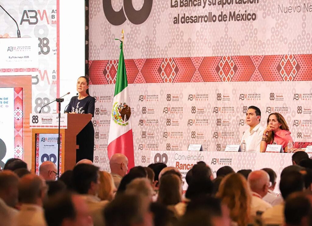 Claudia Sheinbaum inaugura la 88ª Convención Bancaria en Bahía de Banderas 6 Claudia Sheinbaum 10