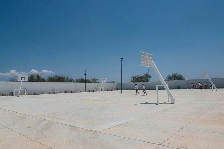 Trabajo comunitario fortalece escuelas de Bahía de Banderas con programa educativo