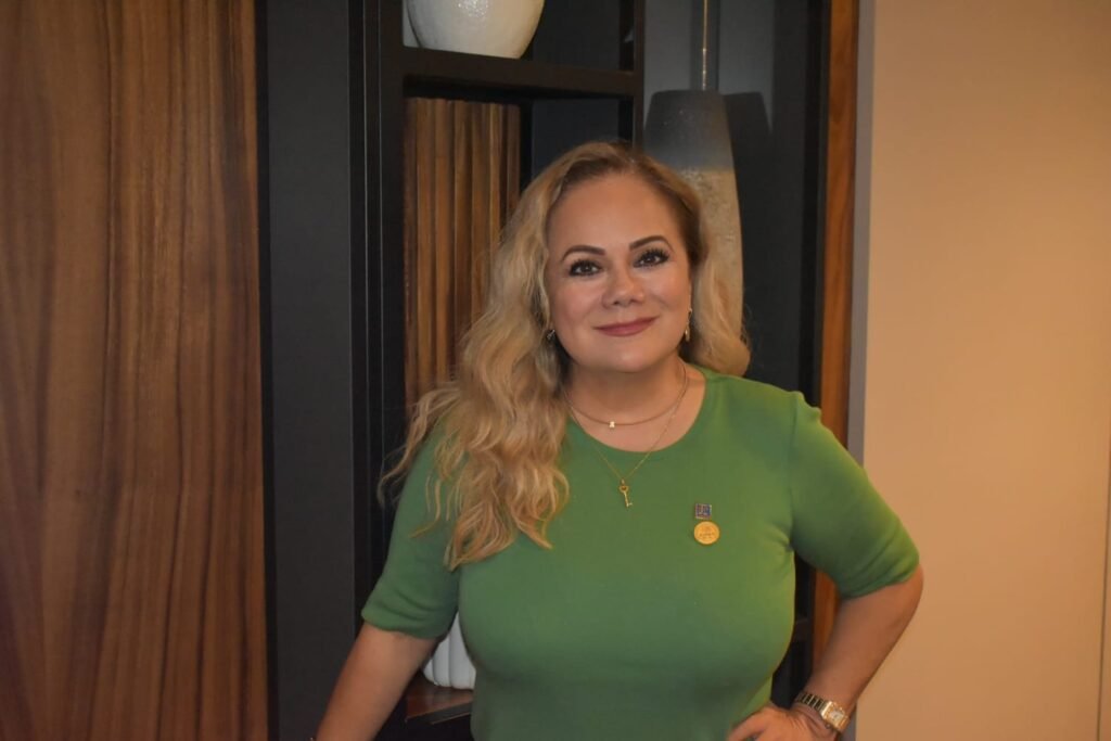 REB+ Summit 2025: La Riviera Nayarit seduce con su mirada inmobiliaria y turística 4 1 Patricia Virgen