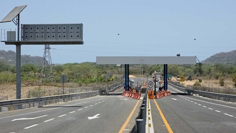 Abrirá nueva caseta de peaje en El Capomo este 1 de julio