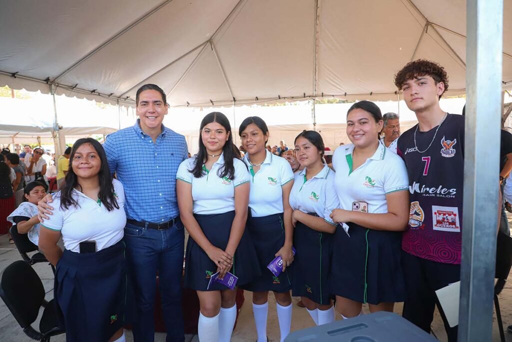 Gobierno de Bahía de Banderas realiza Audiencia Ciudadana 33 5 Gobierno de Bahia de Banderas realiza Audiencia Ciudadana 33 04