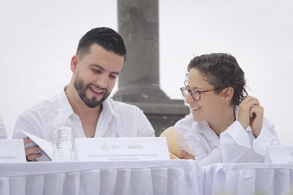 Puerto Vallarta reconoce a su gente en su 107 aniversario 12