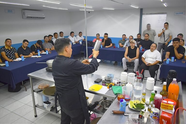 Innova Gourmet presenta al chef Miguel Cepeda en master class de cocina molecular