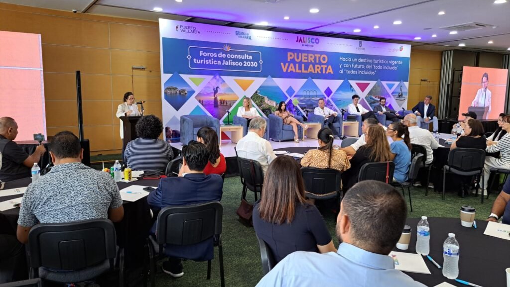 Con miras al futuro, realizan foro de Consulta Turística Jalisco 2030 en Puerto Vallarta 3 consulta turistica jalisco 2030 2