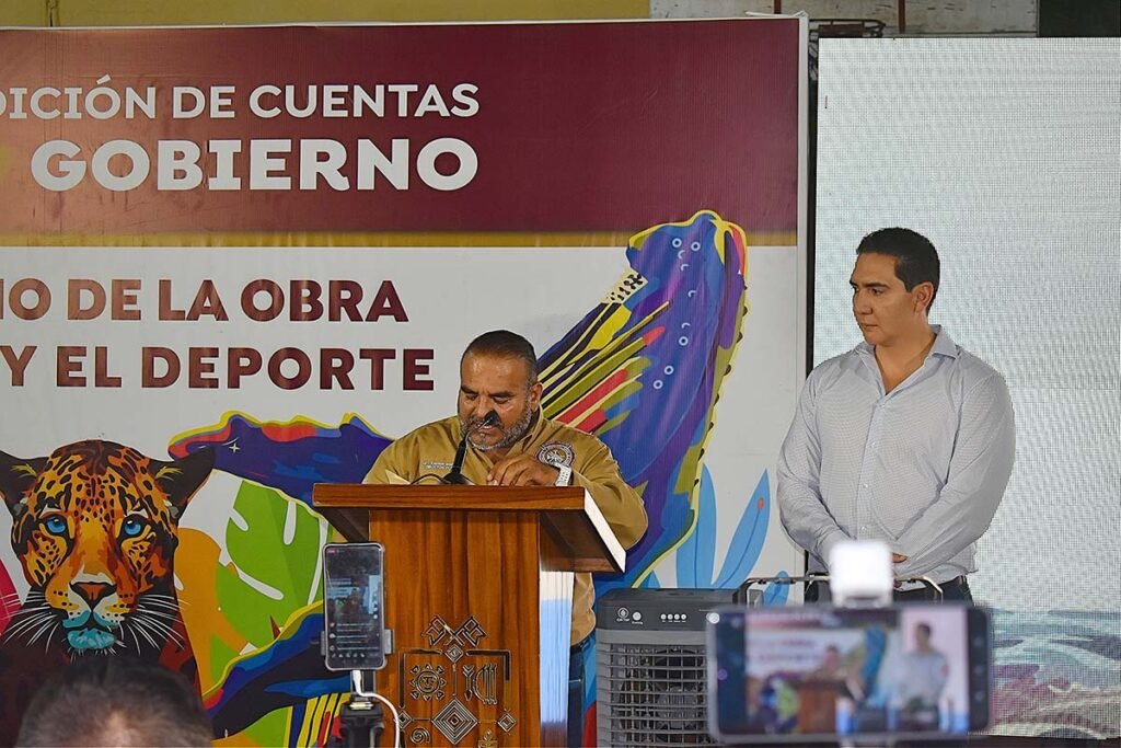 Héctor Santana rinde cuentas: nuevas obras y apoyos sociales 5 Héctor Santana rinde cuentas: nuevas obras y apoyos sociales.