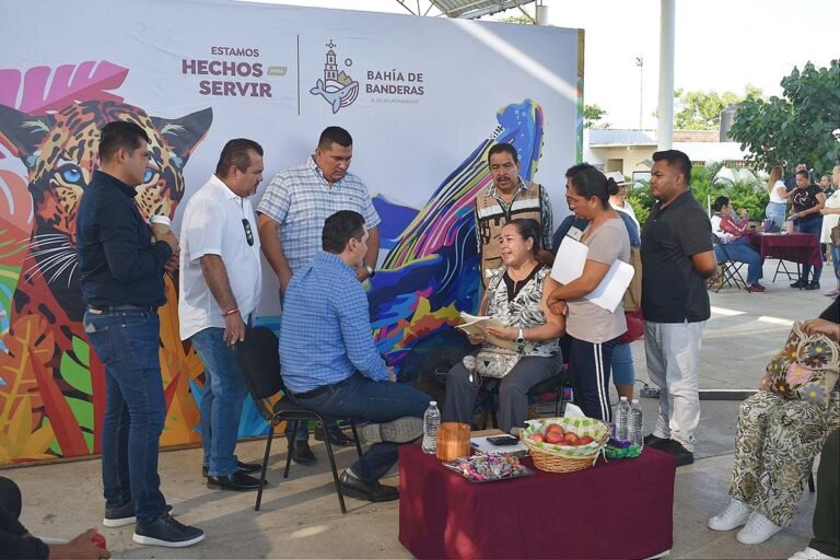 Héctor Santana reafirma compromiso con desarrollo de Punta de Mita Audiencia Ciudadana 40°