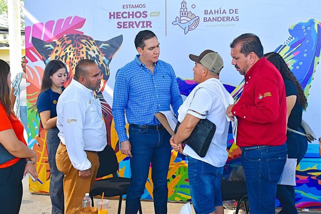 Héctor Santana reafirma compromiso con desarrollo de Punta de Mita Audiencia Ciudadana 40°