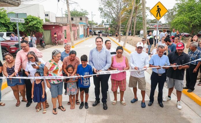 Calle Arroyo Seco de La Cruz ya rehabilitada con obra integral.
