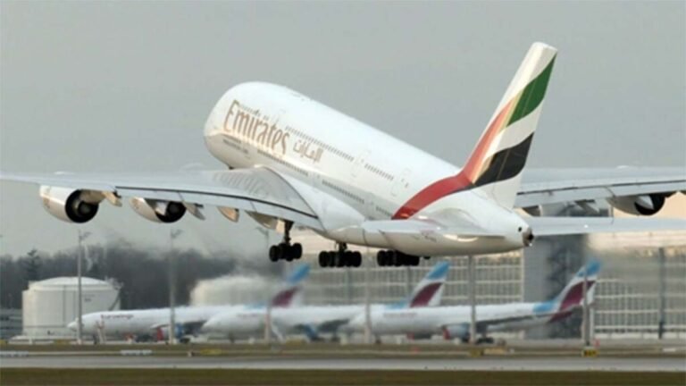 Emirates incrementa vuelos a Barcelona: 21 frecuencias semanales desde octubre de 2025