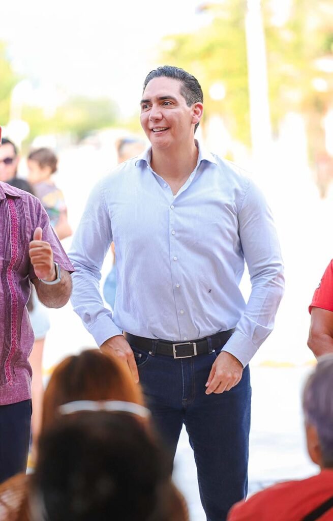 Gobierno de Bahía de Banderas entrega pavimentación en Valle Dorado 3 Gobierno de Bahía de Banderas entrega pavimentación en Valle Dorado.