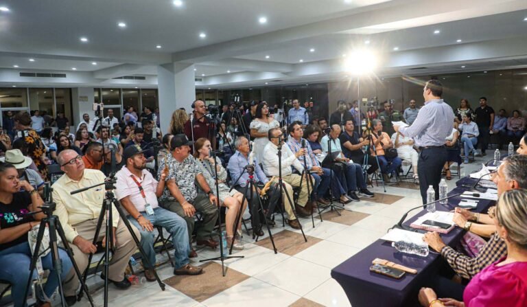 Héctor Santana rinde cuentas con resultados concretos y un gobierno cercano a la ciudadanía