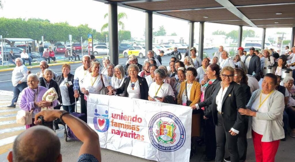 Inicia vuelo internacional Tepic–Los Ángeles desde el Aeropuerto de Riviera Nayarit 1 Inicia vuelo internacional Tepic–Los Ángeles desde el Aeropuerto de Riviera Nayarit.