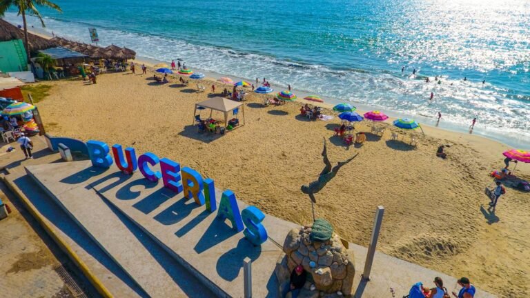 Playas de Bahía de Banderas, aptas para los vacacionistas de verano