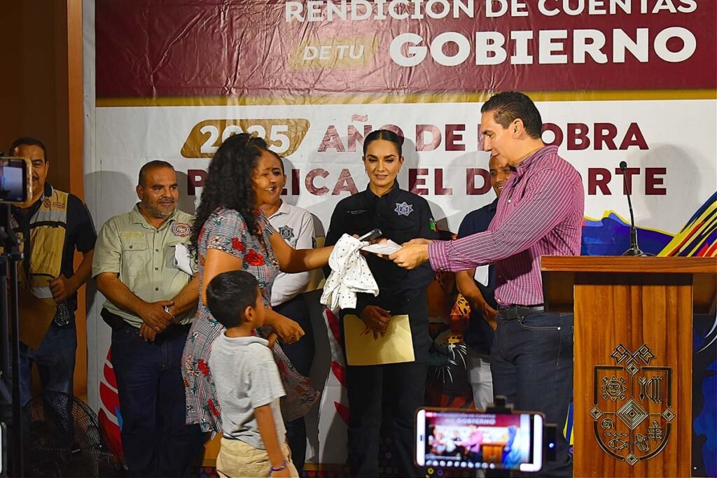 Fortalecen inversión y coordinación en Bahía de Banderas con apoyo militar y transparencia 2 Rendicion de cuentas del Gobierno de Bahía de Banderas.