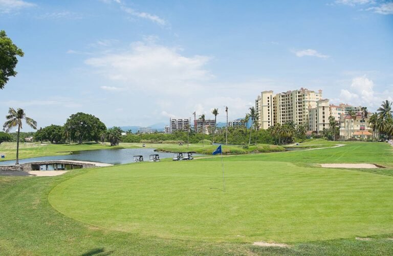 Marina Vallarta Golf Club renueva sus 18 greens y anuncia inversión millonaria