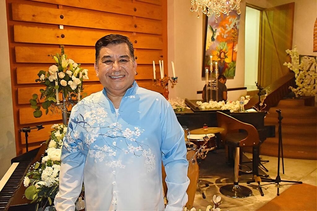 Salvatore Rodríguez celebra 45 años de carrera artística 2 Salvatore.