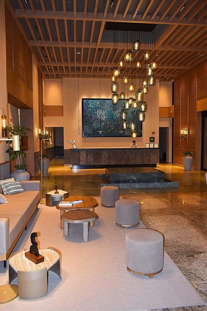 Hotel ÚNICO Riviera Nayarit se estrena con gran evento y apuesta por la alta hospitalidad 5 Área de recepción del hotel Único Riviera Nayarit 20° 105°.