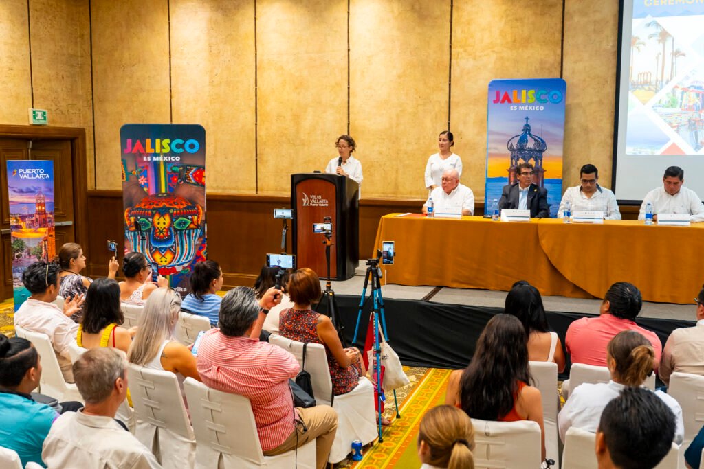 Puerto Vallarta fortalece su calidad turística con 37 nuevos distintivos “H” y “M” 2 jalisco distintivos h y m 2