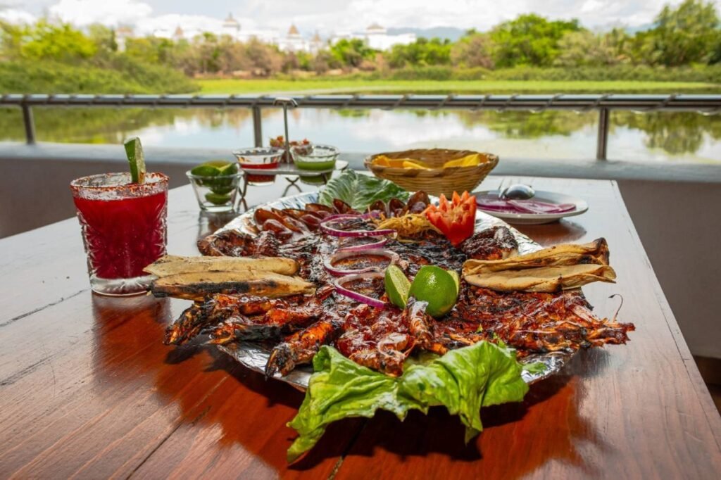 Mariscos Tino’s: 35 años de sabor, tradición y orgullo vallartense 1 Mariscos Tino’s 35 Aniversario.