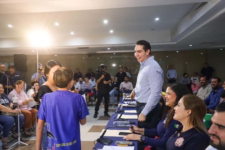 Héctor Santana impulsa desarrollo en Bahía de Banderas con avances