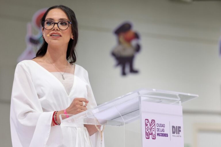 Renace la asistencia social en favor de los más vulnerables: Claudia Peña, presidenta del DIF Vallarta