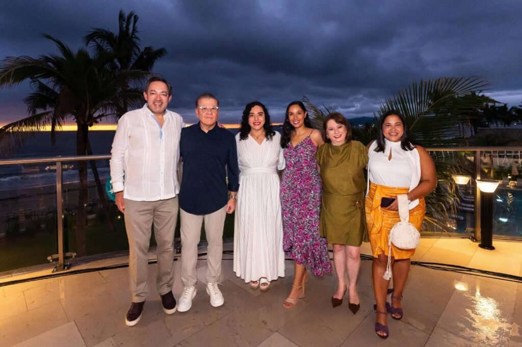 UNICO 20° 105° Hotel Riviera Nayarit abre sus puertas al World Meeting Forum 2025 7 Rafael Bernardo Georgina Yandra