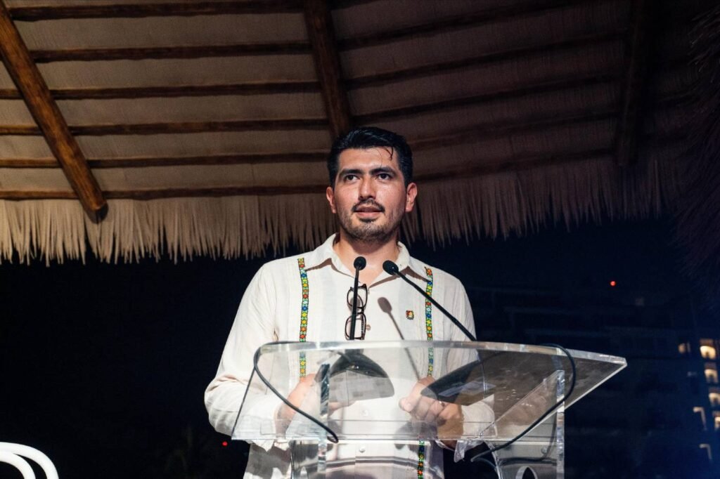 UNICO 20° 105° Hotel Riviera Nayarit abre sus puertas al World Meeting Forum 2025 5 Subsecretario de turismo Aaron Jimenez