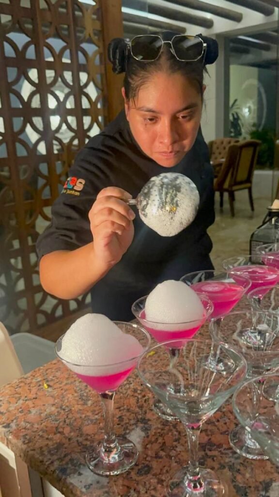 coctel el tuito de aht rodriguez