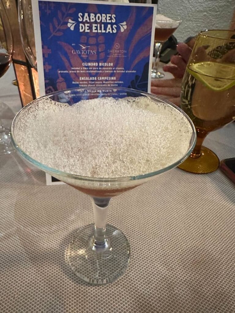 sabores de ellas coctel cafe