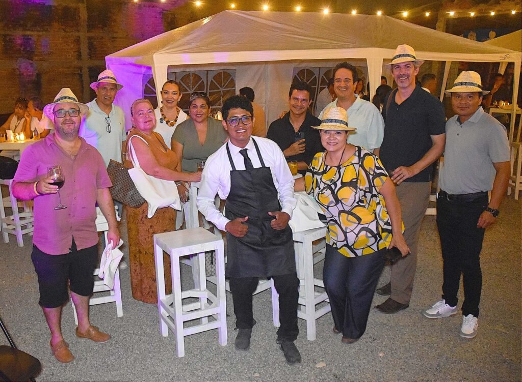 Makai eleva el estilo de vida en Versalles Puerto Vallarta 11 Makai eleva el estilo de vida en Versalles Puerto Vallarta.