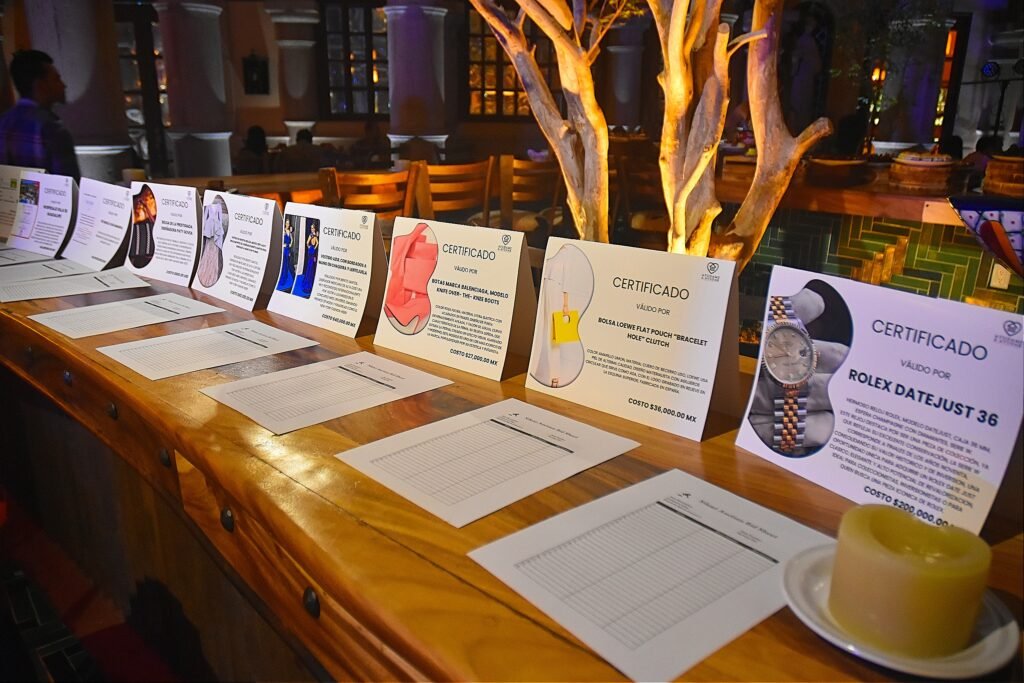 Subasta con causa en beneficio de la Fundación Ayúdame a Ayudar.