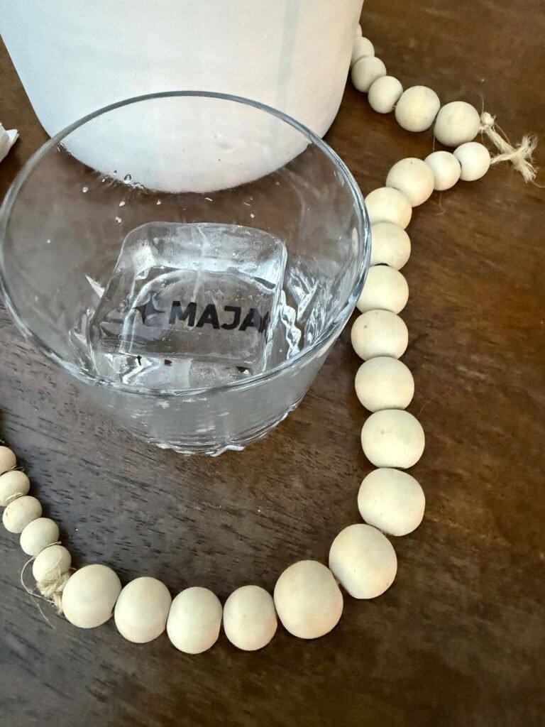 MAJA Sportswear aterriza en La Isla: estilo outdoor mexicano con sello de lujo y motor deportivo.