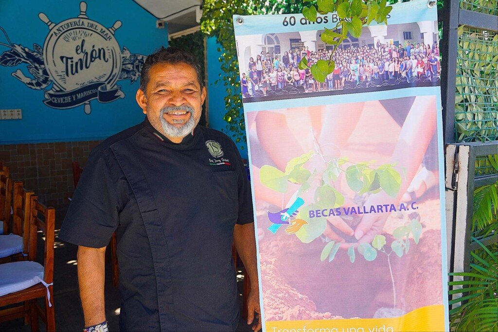 Chef Jerry Sandoval impulsan Fundación Becas Vallarta A.C.