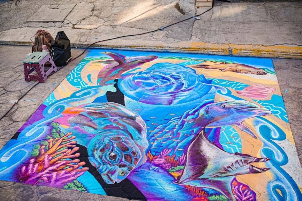 Festival del Gis en Bucerías celebra arte urbano.