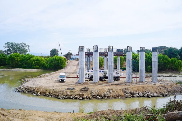 Puente Amado Nervo supera el 48% de avance: SICT Nayarit