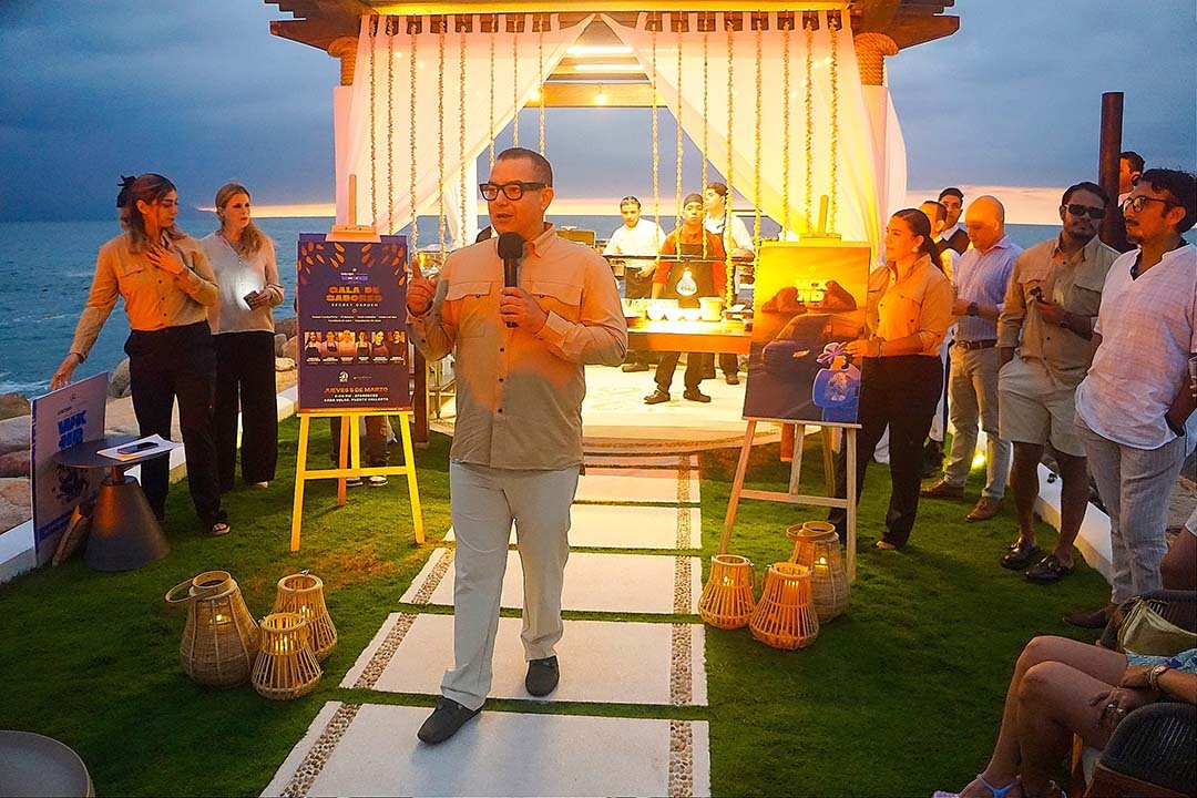 VINOMA Weekend Puerto Vallarta listo para recibir turismo gastronómico 1 Manuel Santana hace la presentación de VINOMA Weekend.
