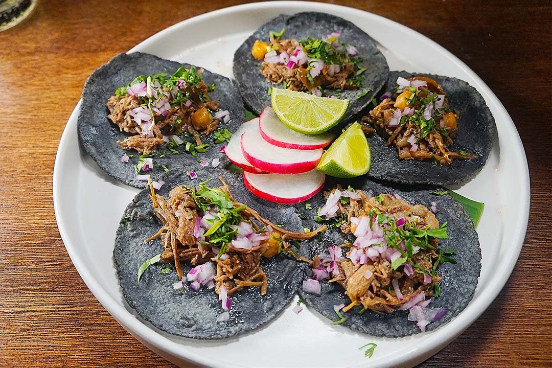 Taquitos de barbacoa de picaña.