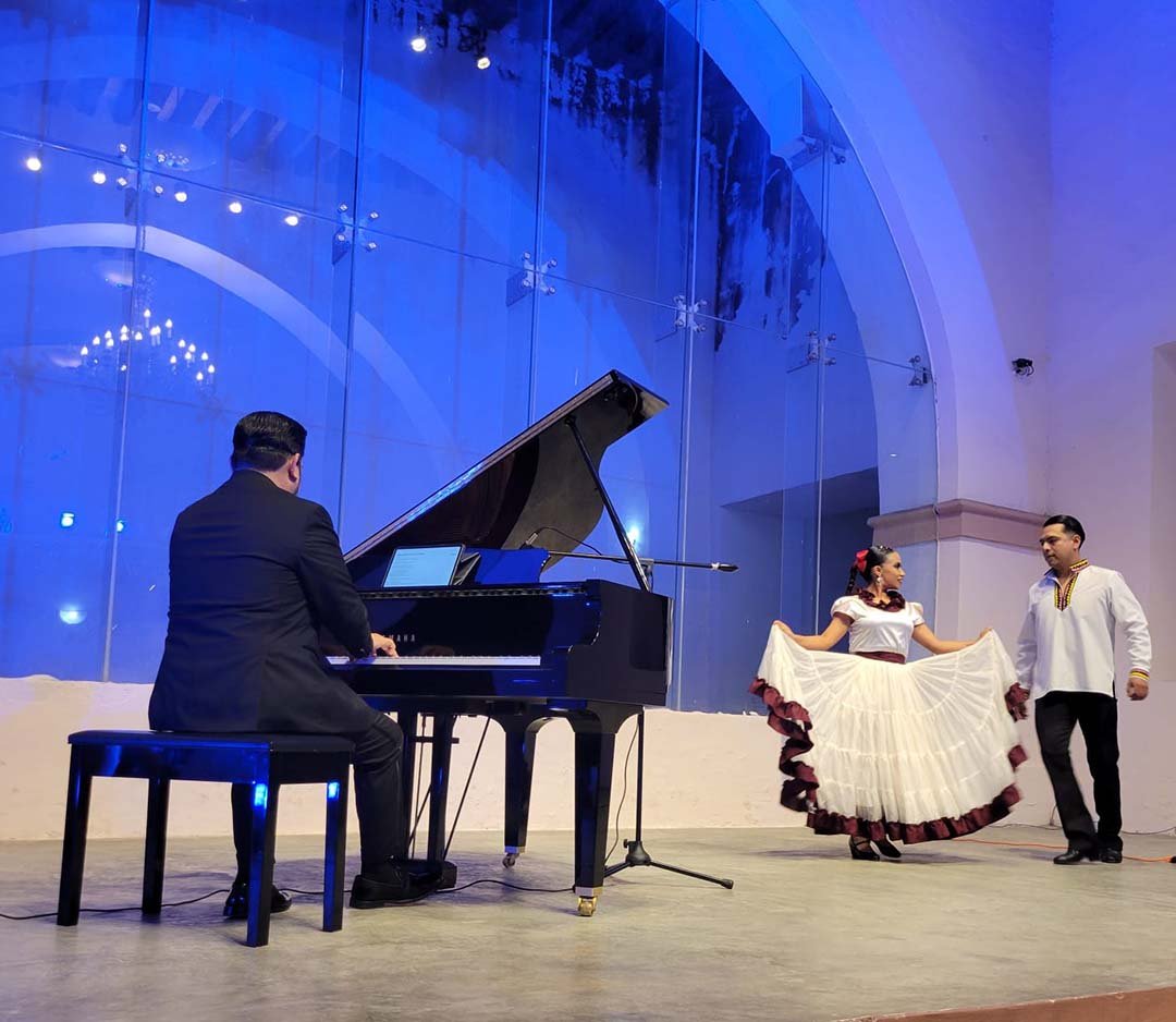 Salvatore en el Cecan Nayarit.